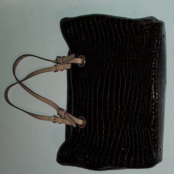 Michael Michael Kors women's chocolate brown scaled texture Lg tote bag - Picture 1 of 6